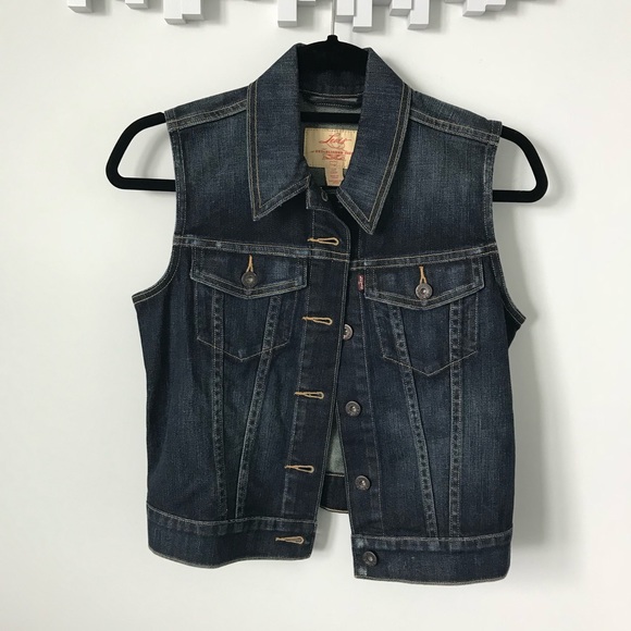 Levi's Jackets & Blazers - Levi’s • dark wash jean vest